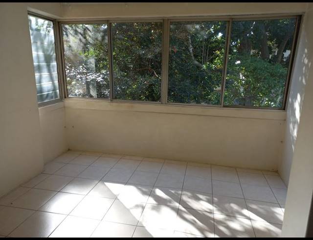 2 BEDROOM APARTMENT FOR SALE IN GLENWOOD